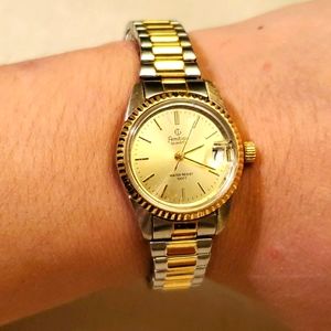 Armitron Women's Sliver/Gold Stretchy Watch